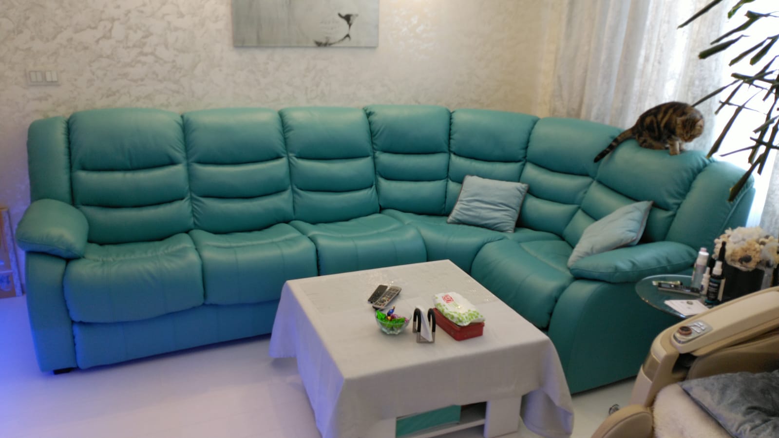 Перетяжка дивана на дому. Юго-Западная